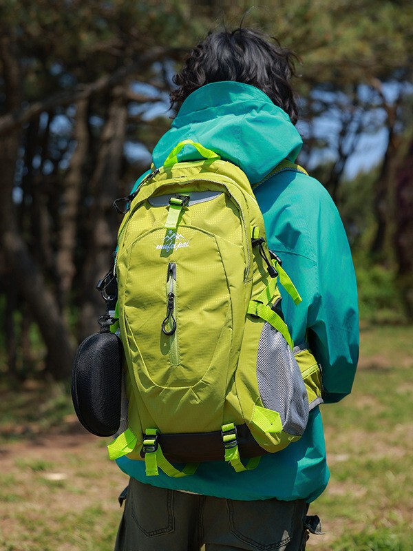 双肩包女户外骑行徒步登山包防泼水露营轻量化大容量旅行背包男|undefined