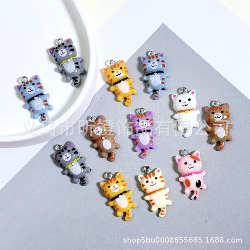 クロスボーダー推奨クリエイティブ漫画樹脂猫ペンダントペンダントジュエリーアクセサリーキーホルダーブレスレットペンダント diy 素材|undefined