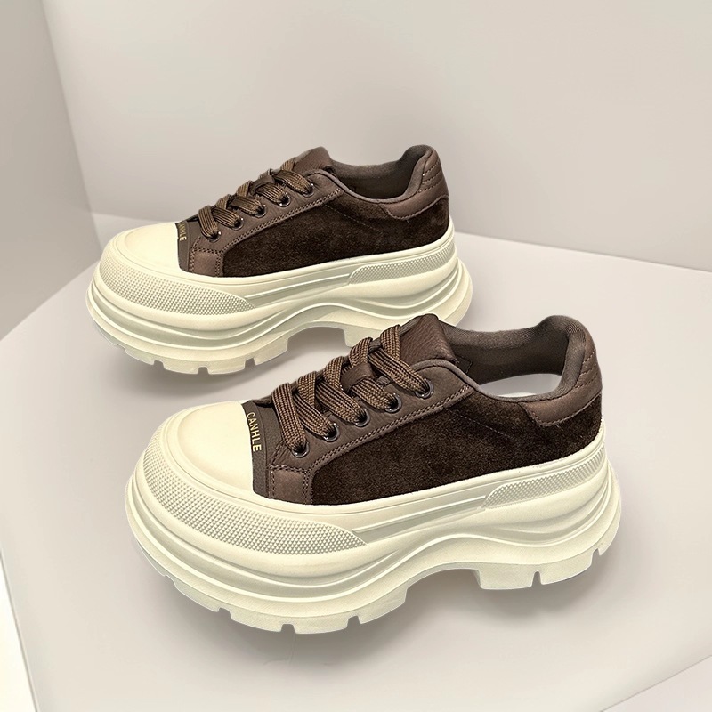 头层牛皮休闲鞋女2025秋冬新款欧洲站女士高档次厚底百搭板鞋女鞋