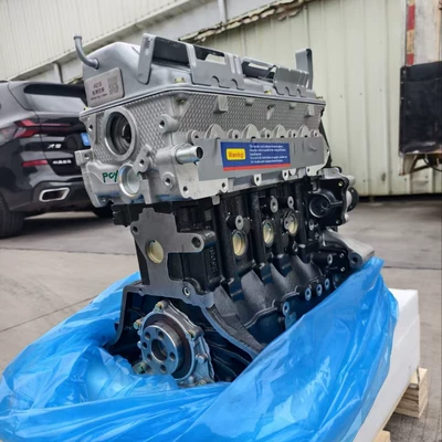 Mitsubishi Lingshi / – Engine assembly