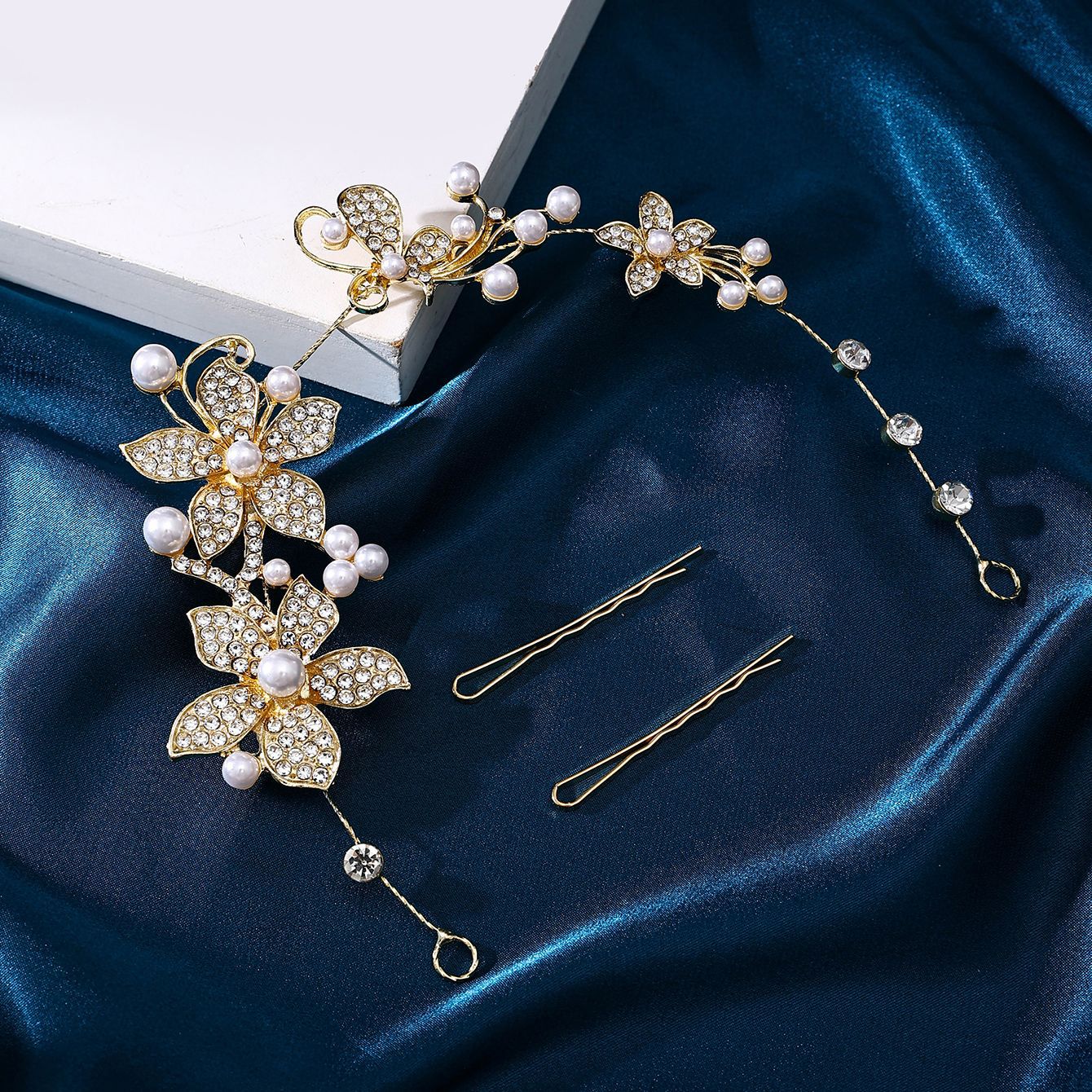 Diadema con corona de flores rosas estilo bosque, corona floral con perlas, corona nupcial, hermosa hecha a mano al estilo europeo. image 16