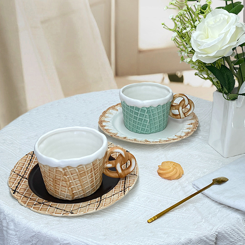 Cross-border ins style girl heart high color value ceramic biscuit shape tableware cup snack plate afternoon tea cup saucer