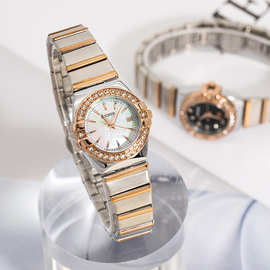 时尚轻奢百搭镶钻手表女气质小众简约高级休闲钢带防水石英表
