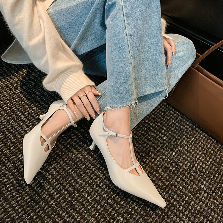 Escarpins à Bride Mary Jane à Bout Pointu à Petit Talon De 4