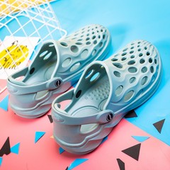 夏の新型洞靴童靴海辺ビーチサンダル屋外レジャー包頭スリッパは鳥の巣靴に入ることができる