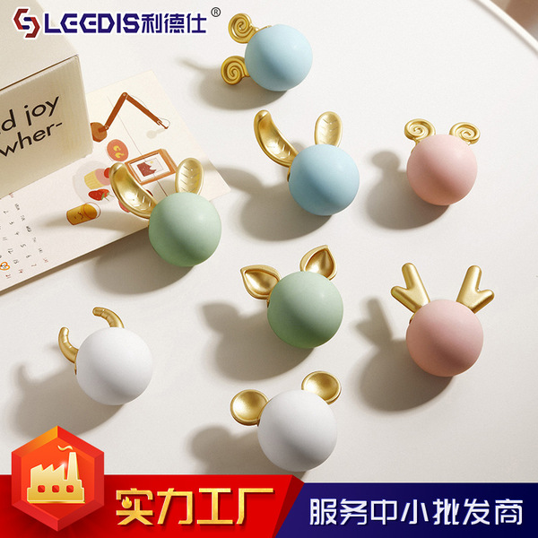 Factory Direct Selling Cabinet Hand Hand Cartoon Color Ceramic…