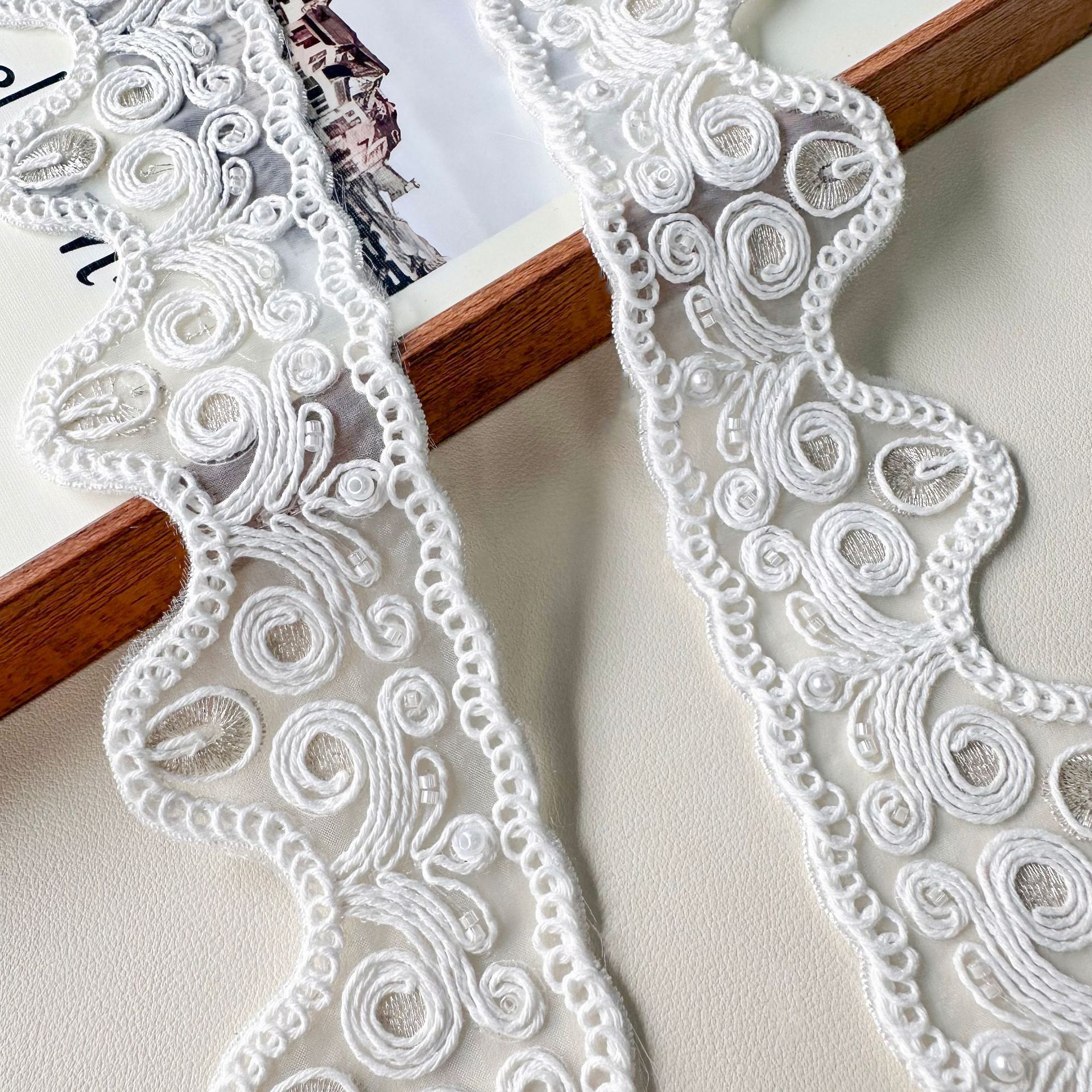 encaje de alta calidad patrón rico prendas de vestir accesorios cortinas para el hogar decoración preferida al por mayor en stock image 8