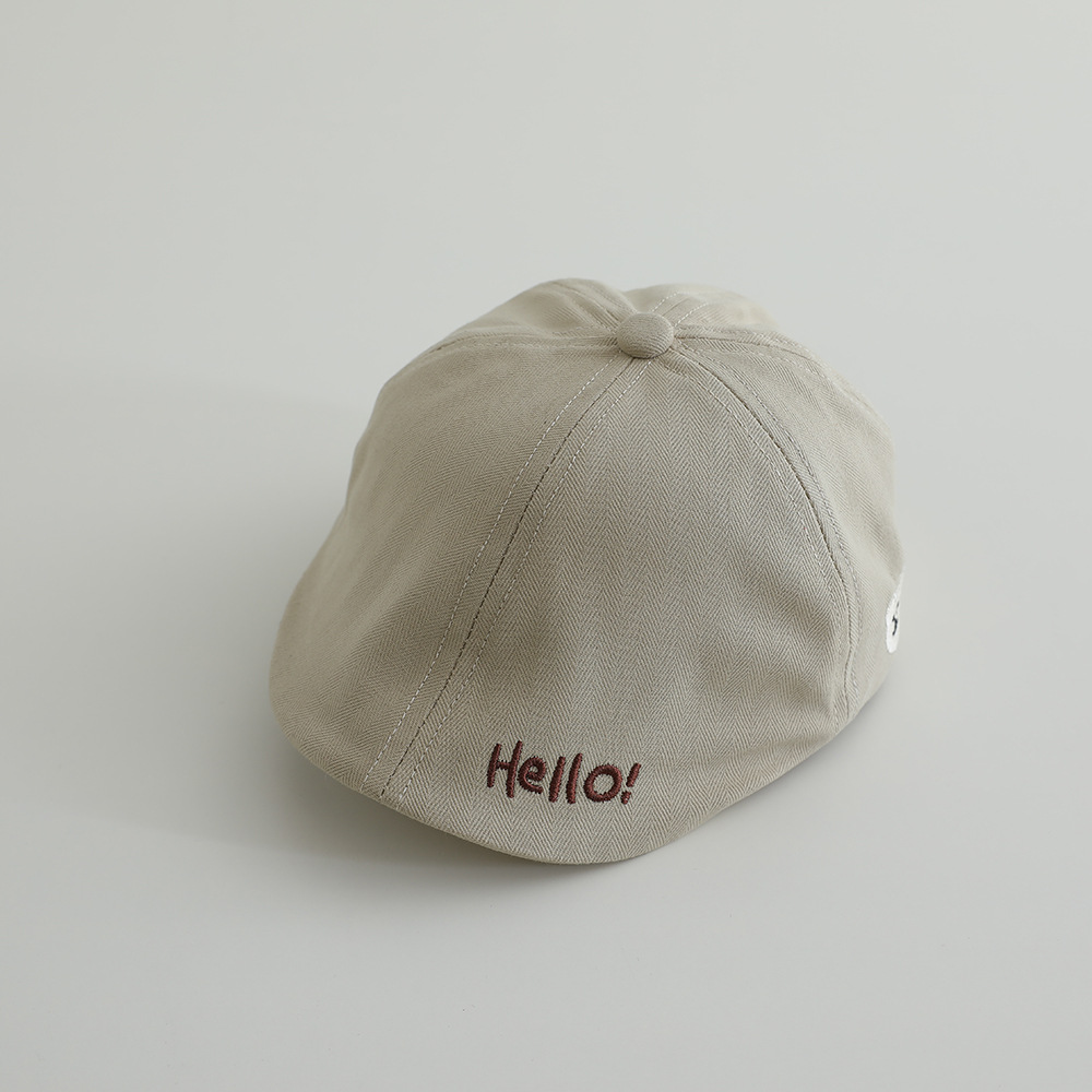 Primavera infantil anti-boina Hello letras coreana bordado sombrero hacia adelante primavera y otoño sombrero para hombres y mujeres