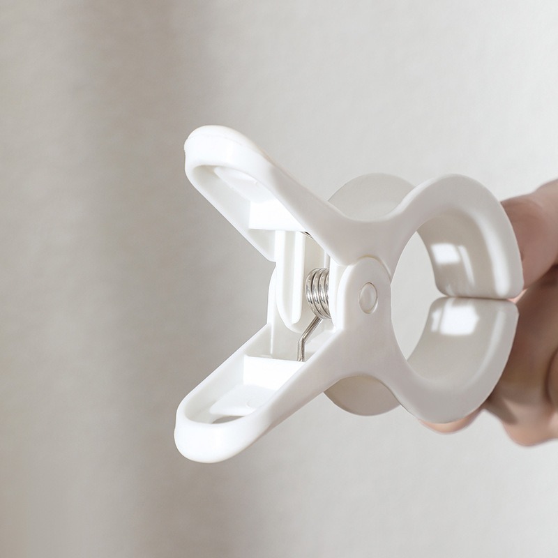 Clip de edredón de algodón grande, edredón de sol simple, gran clip de plástico sin marcas, clip de ropa de secado antideslizante.