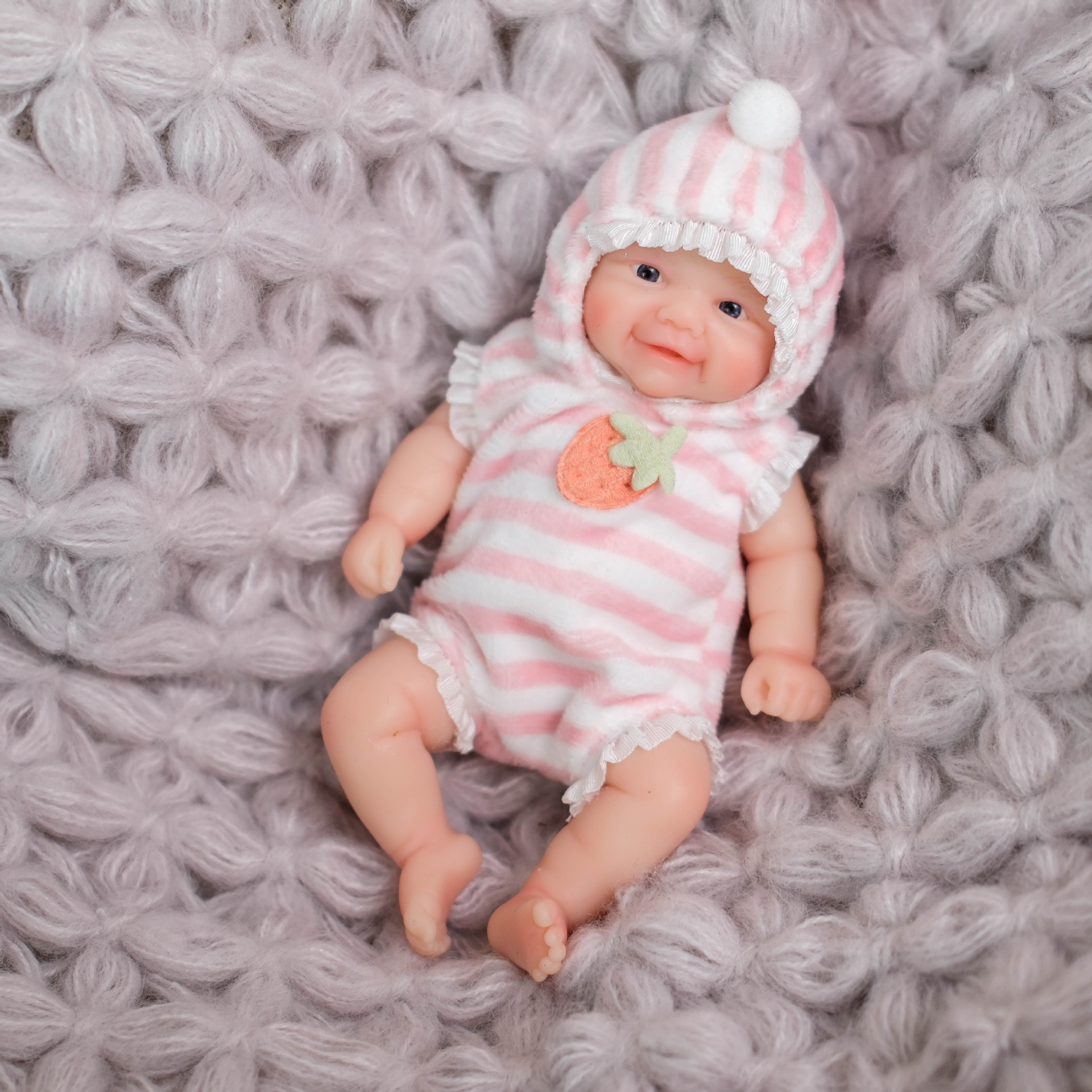 15 cm pegatinas de fresa lapin Q bala simulación de muñeca de renacimiento de silicona sólida para niños Navidad silicona sólida