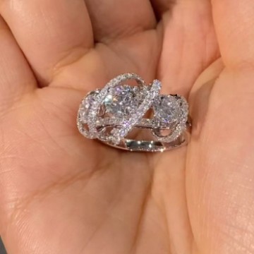 Wish Hot Selling New Rose Gold Color Diamond Ring European and American Creative High-End Cross Zircon Engagement Ring