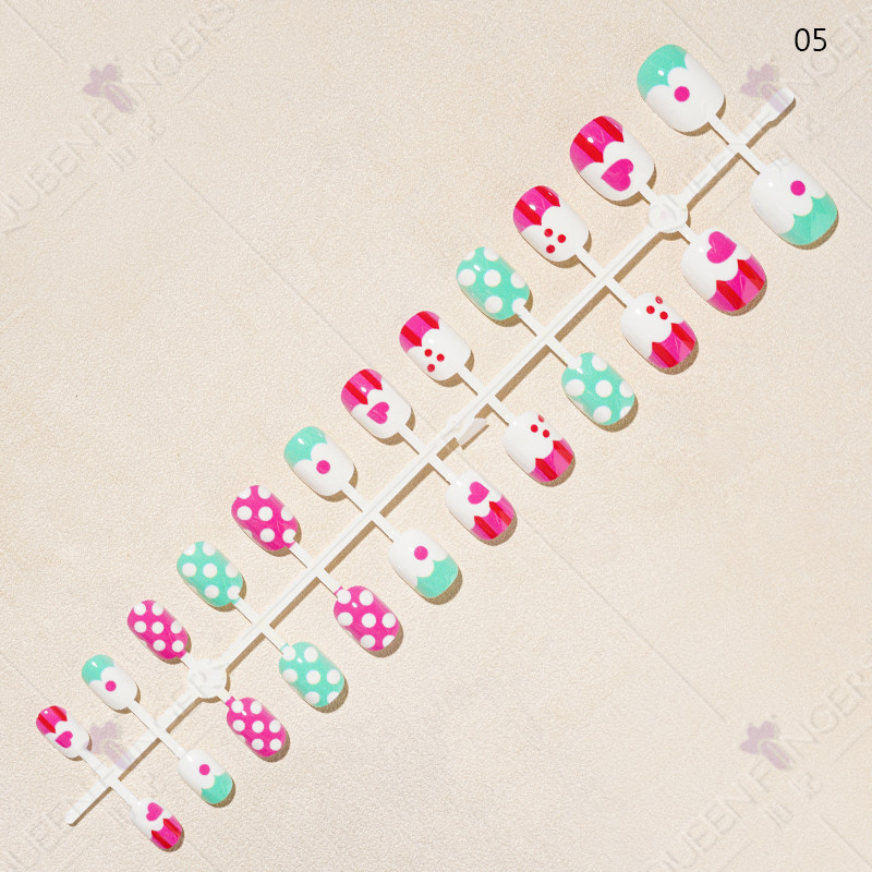 Nuevo manicure 24 piezas de banda de desgaste de uñas productos terminados manicure niños parches manicure productos terminados manicure