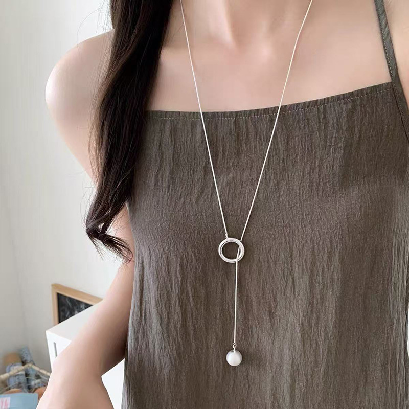 Otoño y invierno minimalistas collares colgante de goteo de Feng Shui mujeres chaqueta larga suéter cadena casual accesorios de lujo ligero