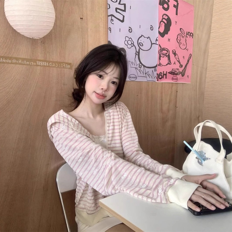 Ready Stock from Our Own Factory: Sweet Bow-Knot Short-Sleeved Printed Pink Striped Cardigan Jacket for Petite Women