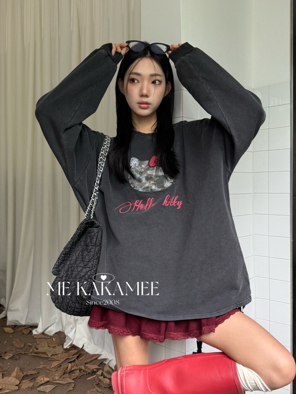 ME KAKAMEE十三行秋新品美式喷画卡通KT水洗宽松百搭卫衣女 8935|undefined
