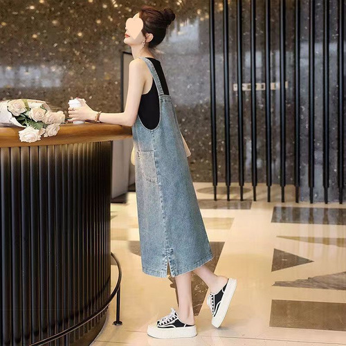 High-end western-style denim strap dress, women's medium and long 2025 summer new Korean style skin-covering dress, fashionable