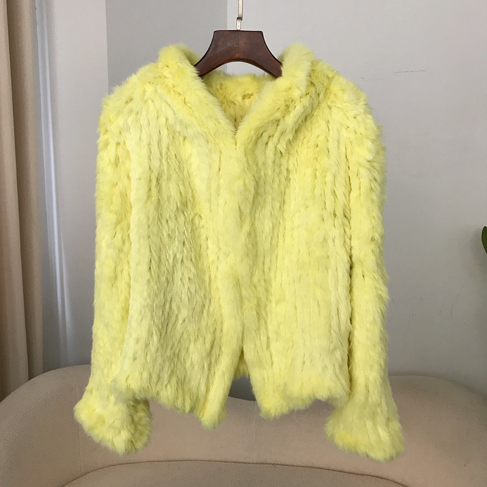 Abbigliamento da donna Nuovo autunno e inverno Criptato ispessito fatto a mano a doppia faccia tessuto con cappuccio corto in pelliccia di coniglio per le donne stile giovane_voghion.com