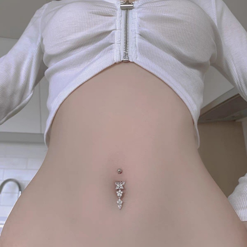 Labret piercing jewelry detail image