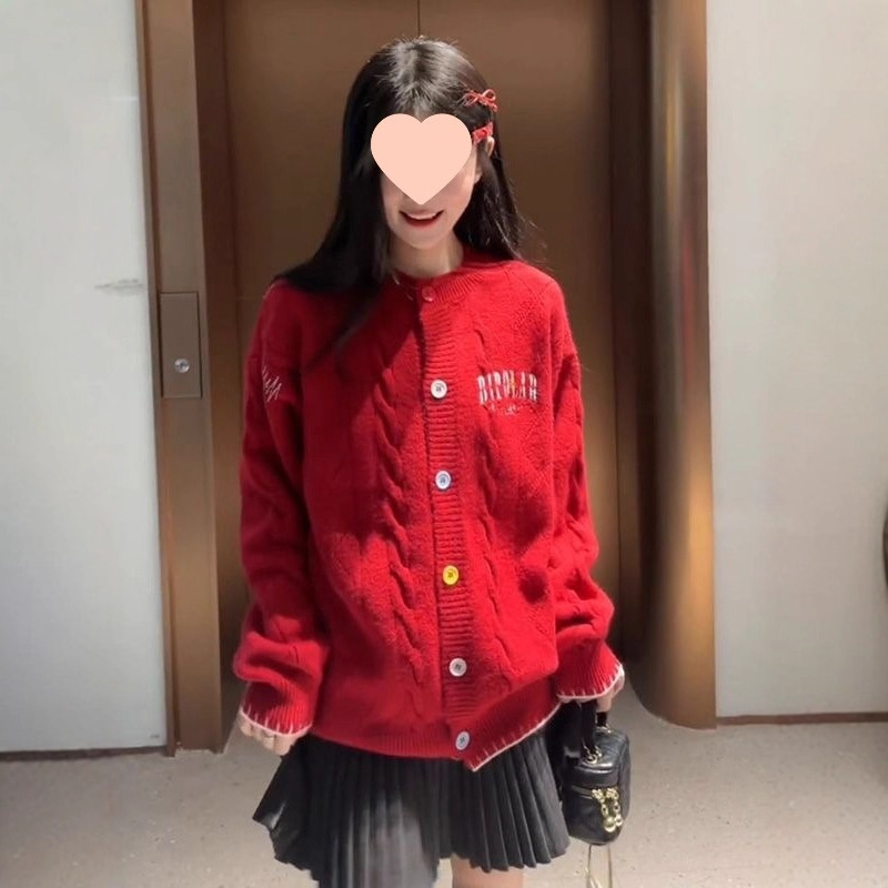 Sweet and Cute Christmas Red Cable Knit Cardigan Sweater for Women, Autumn and Winter Gentle Style Round Neck Knitwear Jacket Top Sweet and Cute Christmas Red Cable Knit Cardigan Sweater for Women, Autumn and Winter Gentle Style Round Neck Knitwear Jacket Top