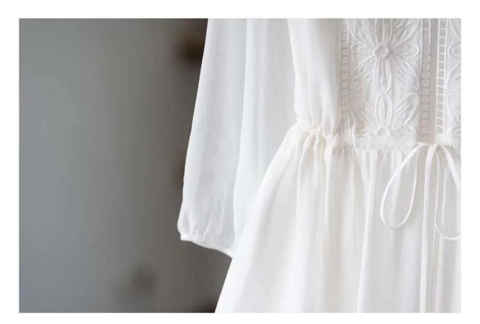 Elegant White Embroidered Chiffon Dress Loose Holiday Long Skirt V-neck Polyester Fabric A-line Silhouette New Style display picture 5