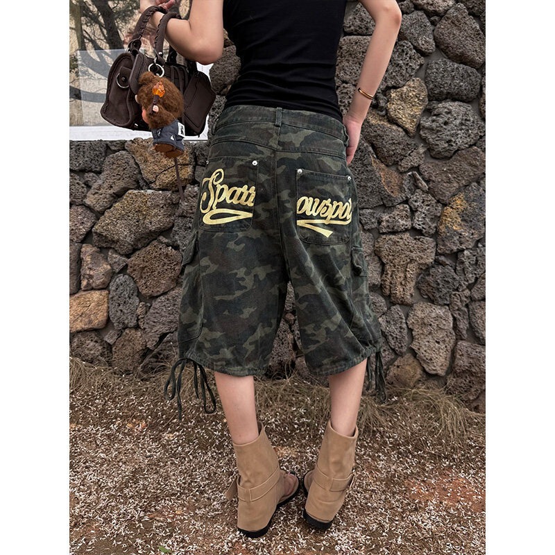 Camouflage Letter Print Large Pocket Drawstring Cargo Shorts for Women, Retro Cool Girl Dance Sports Wide-Leg Mid-Length Pants Camouflage Letter Print Large Pocket Drawstring Cargo Shorts for Women, Retro Cool Girl Dance Sports Wide-Leg Mid-Length Pants