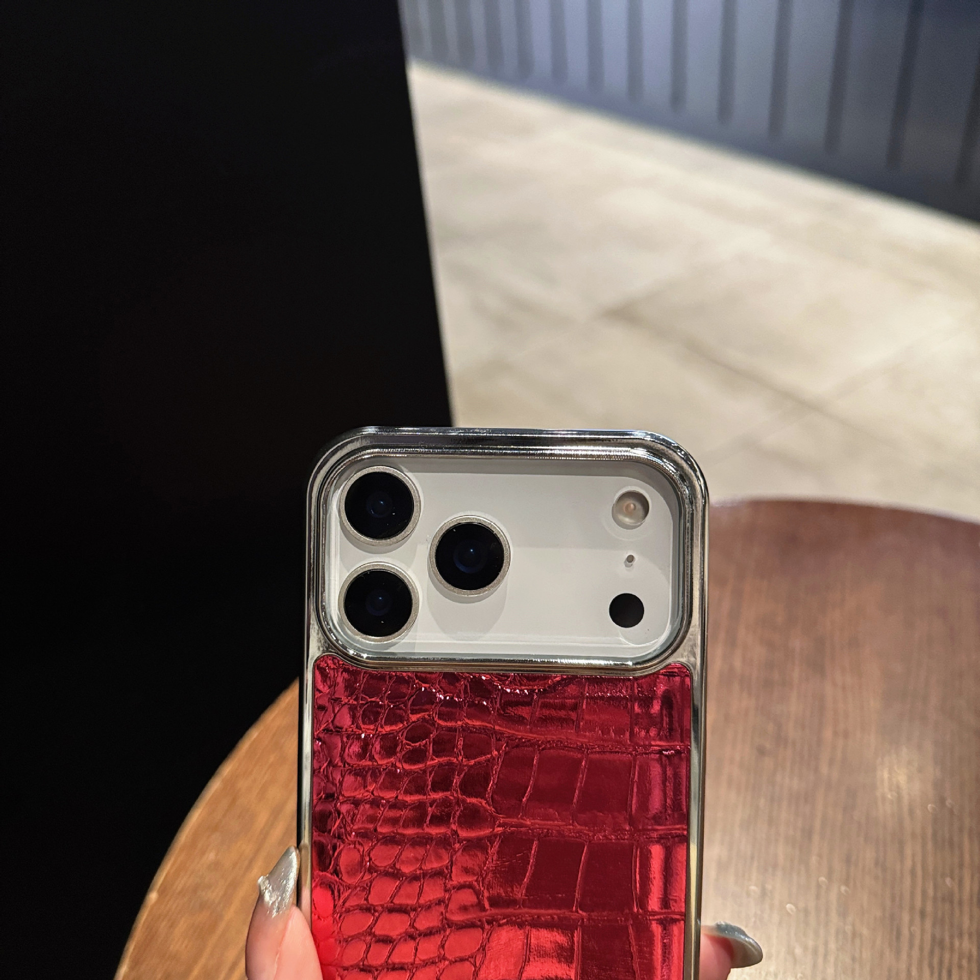 Galvanisierte Krokodiloptik Handyhülle Für Iphone 16 Pro Max_voghion.com