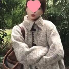 韩系复古翻领纽扣针织开衫秋冬穿搭慵懒宽松百搭感毛衣外套女