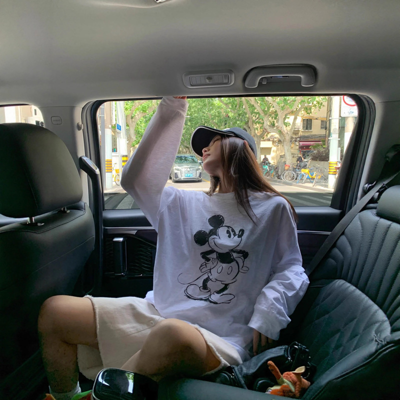 Autumn Sun Protection Mickey Pattern Long-Sleeved White T-Shirt Loose Casual Classic Cartoon Print Unisex Trendy Sweatshirt