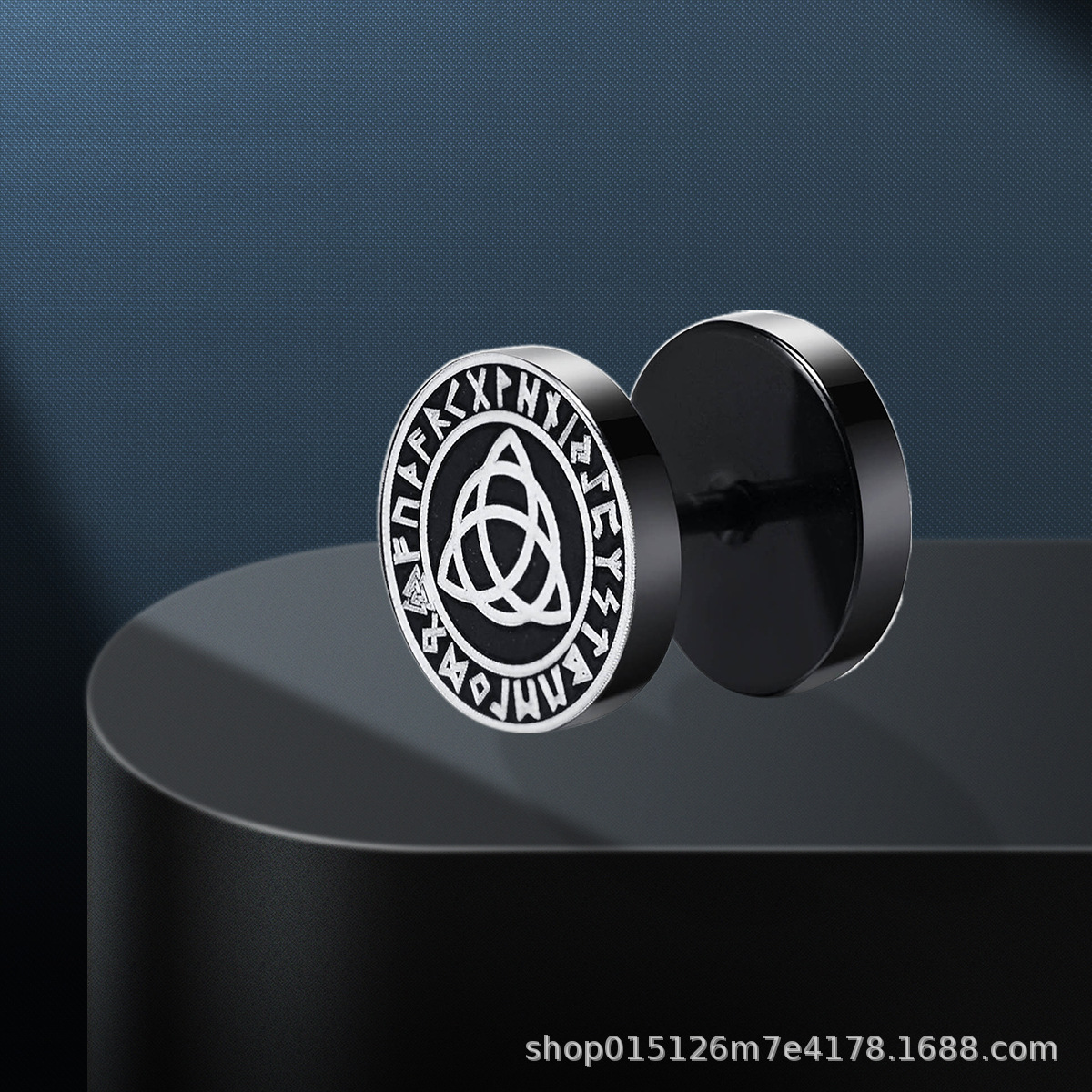 Cross-border titanium steel men's earrings fashion earrings temperament South Korea personality simple all-match earrings simple fashion earrings