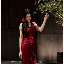 夏季立体花朵裙子法式高贵礼服修身纯欲收腰红色气质连衣裙长裙女