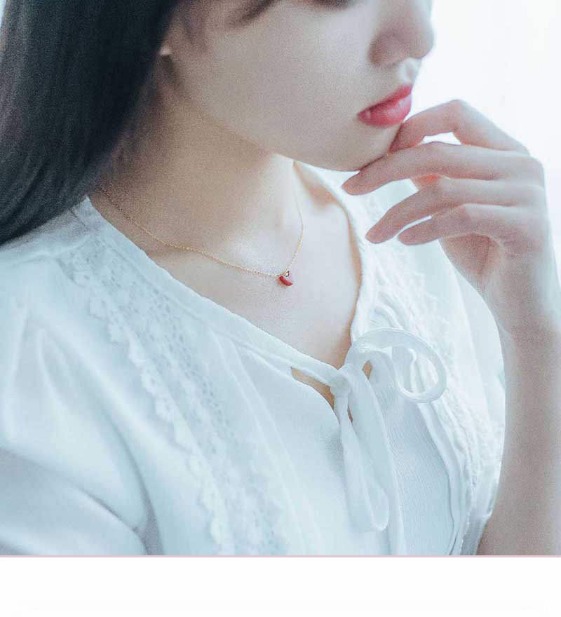 6g Weight 925 Sterling Silver Pendant Material Pendant Necklace Classification 925 sterling silver Chain Material cable chain Chain Type 1 Piece Quantity Daily Occasion 925 Sterling Silver Material Heart Shape Pattern Women's Gender Sweet, IG Style Style 925 Sterling Silver Cable Chain Heart Shape Pendant Necklace