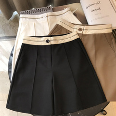 大きな牛の商品です腰が高くて色のズボンにぶつかります。ゆったりしていて、痩せています。