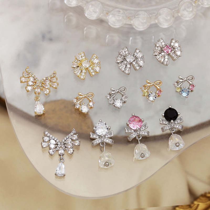 Nail art jewelry new luxury bow zircon accessories nail stickers niche design sense pendant temperament wholesale