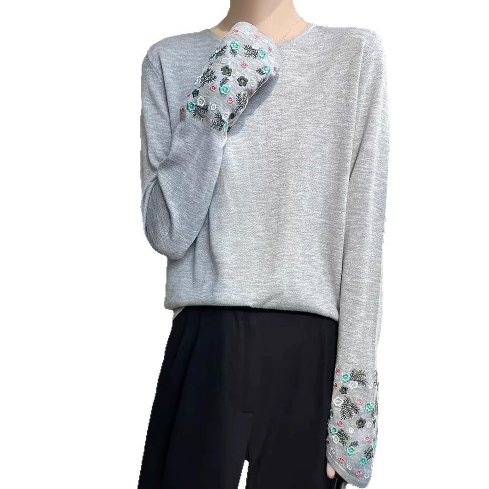 Spring and Autumn New Imitation Wool Round Collar Color Block Heavy Industry Embroidery Knitted Base Shirt Women's Slim and Elegant Versatile Top