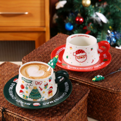 クロスボーダークリスマスコーヒーカップとソーサーかわいいマグクリエイティブサンタクロースセラミックウォーターカップクリスマスツリーギフトカップ