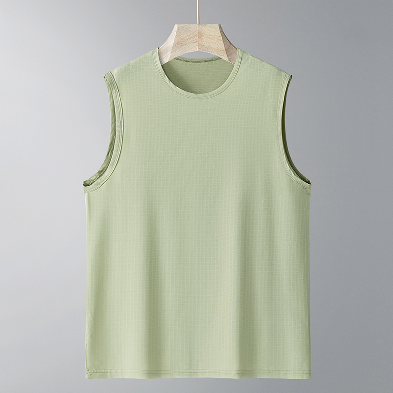 Verano de 2025 nuevo chaleco de seda de hielo de nuevo tipo chaleco de cuello redondo de hombre chaleco de deporte casual sin mangas