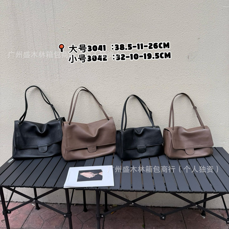26S New Model Soft Cowhide Leather Women's Bag Maxi Flap Airport Bag Single Shoulder Crossbody Briefcase Commuter Underarm Bag