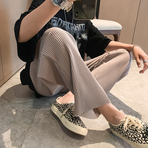Pleated, drag-feeling, wide-leg casual pants, men's summer thin Korean trend loose straight color nine-quarter sweatpants