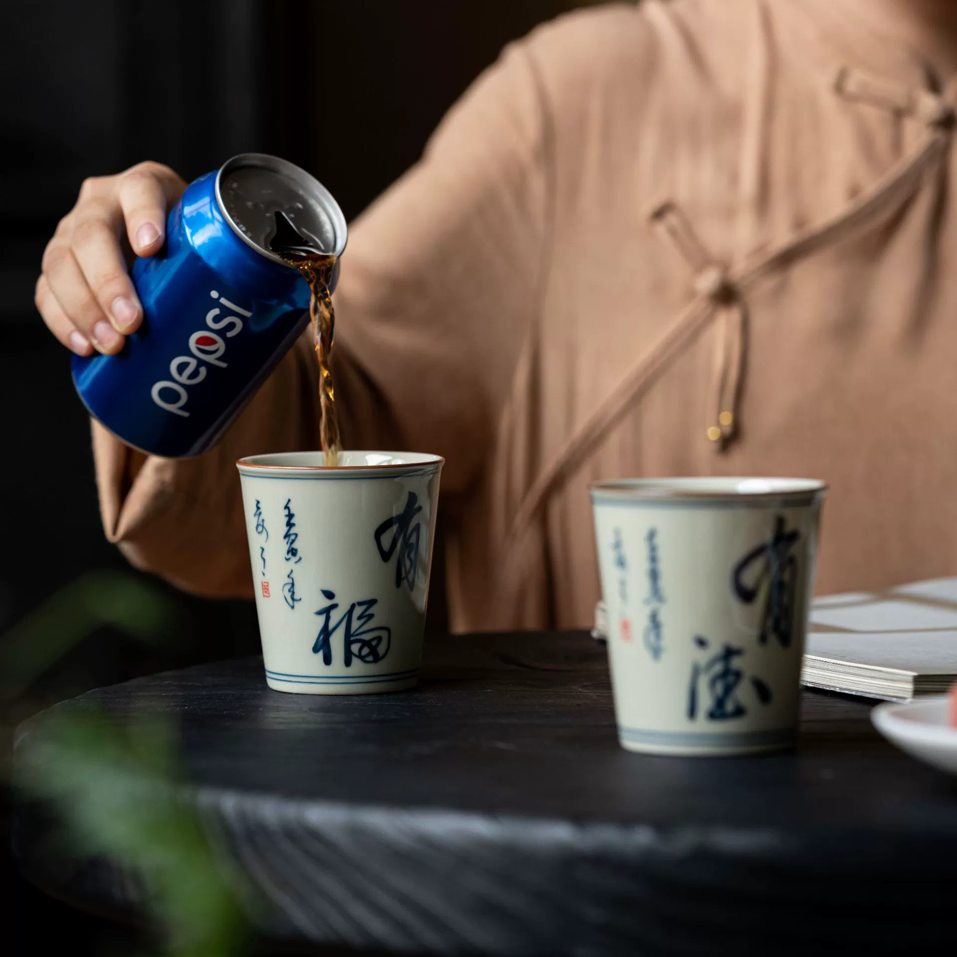 Потрясение по-английски: 'Retro Master Cup Drink Teasting Teasting Teasting Teasting Teasting Teasting Cup Handwritten Ceramics Cup home small tea ceremony cup wholesale'