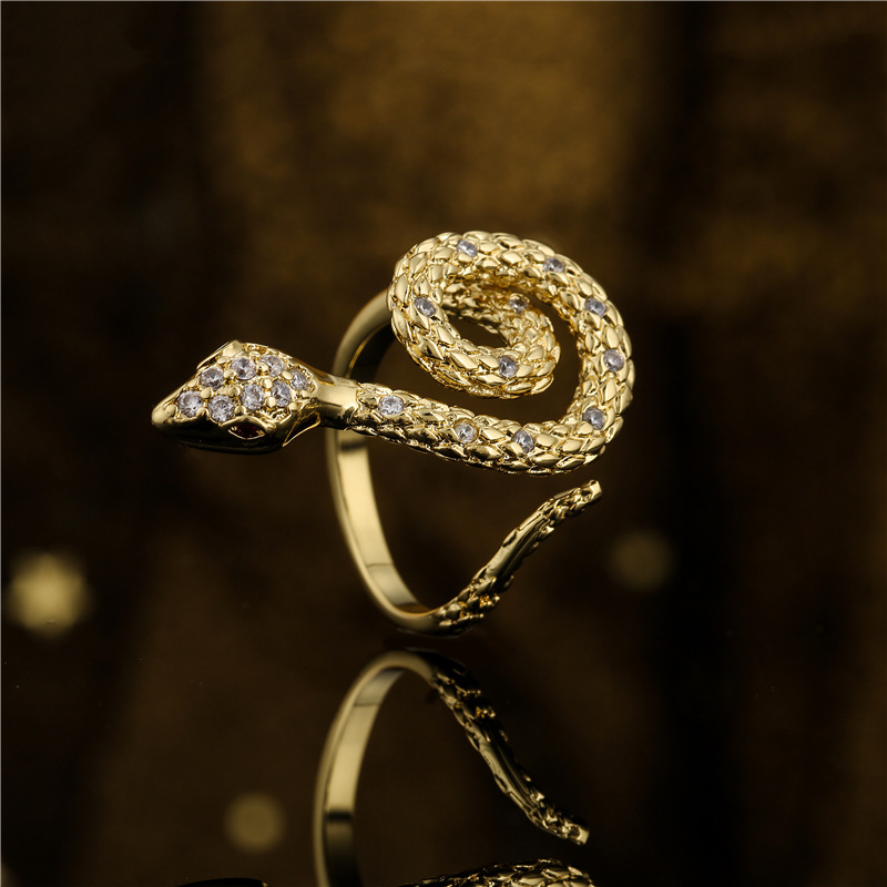 Retro Geometric Snake King Shape Ring display picture 2