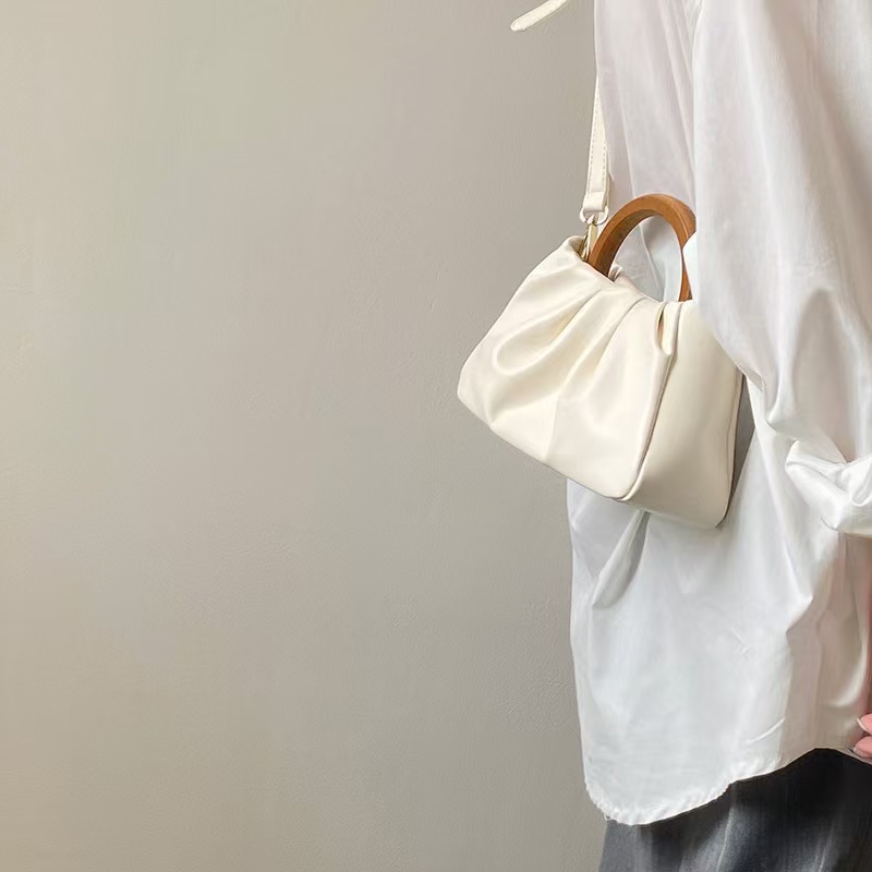 Schicke und elegante Damen-Handtasche im koreanischen Designerstil mit plissiertem Wolkenmuster – trendige Mini-Umhängetasche für Damen_voghion.com