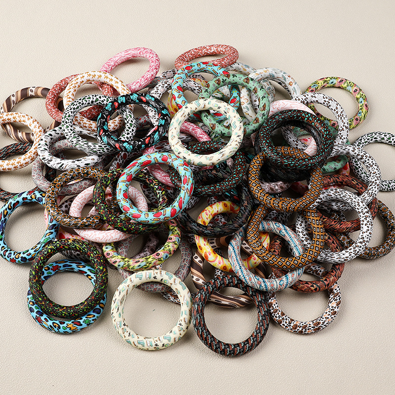 Cross-Border Wholesale 65mm Water Transfer Flower Silicone Rings DIY Keychain Accessories Circle Beads Loose Beads Customization