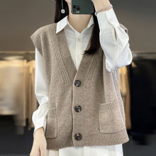 100羊毛针织马甲女士V领无袖背心开衫秋冬款宽松加厚坎肩内搭