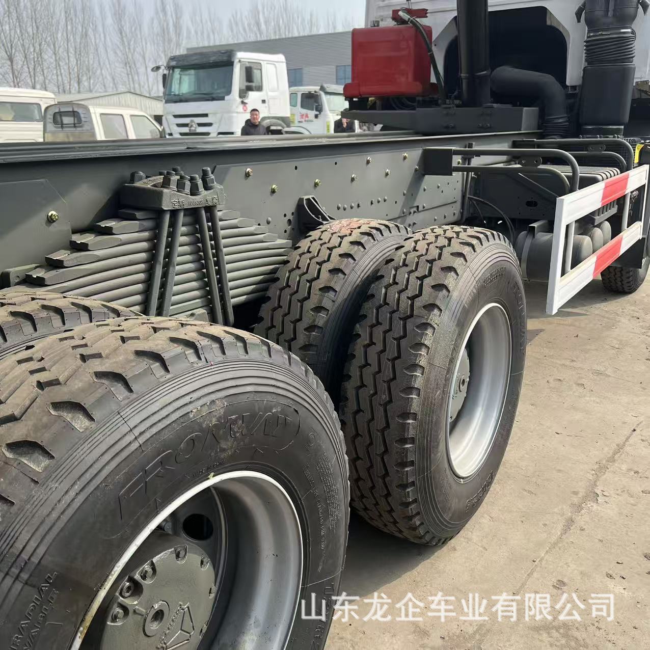 Cross-Border Direct Sales of Heavy-Duty Engineering Dump Trucks, Sinotruk Howo 371 Horsepower Dump Truck, 10-Wheel Ore Transport Truck