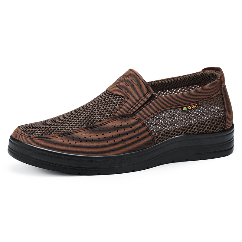 Zapatos casuales de primavera para hombre, zapatos de hombre al por mayor, zapatos de tela estilo Pekín, zapatos de malla ligeros, zapatos de papá de boca baja.