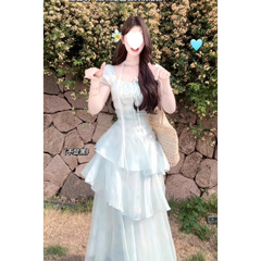 法式气质蓝色泡泡袖方领连衣裙子女2025新款夏日绝美漂亮蛋糕长裙