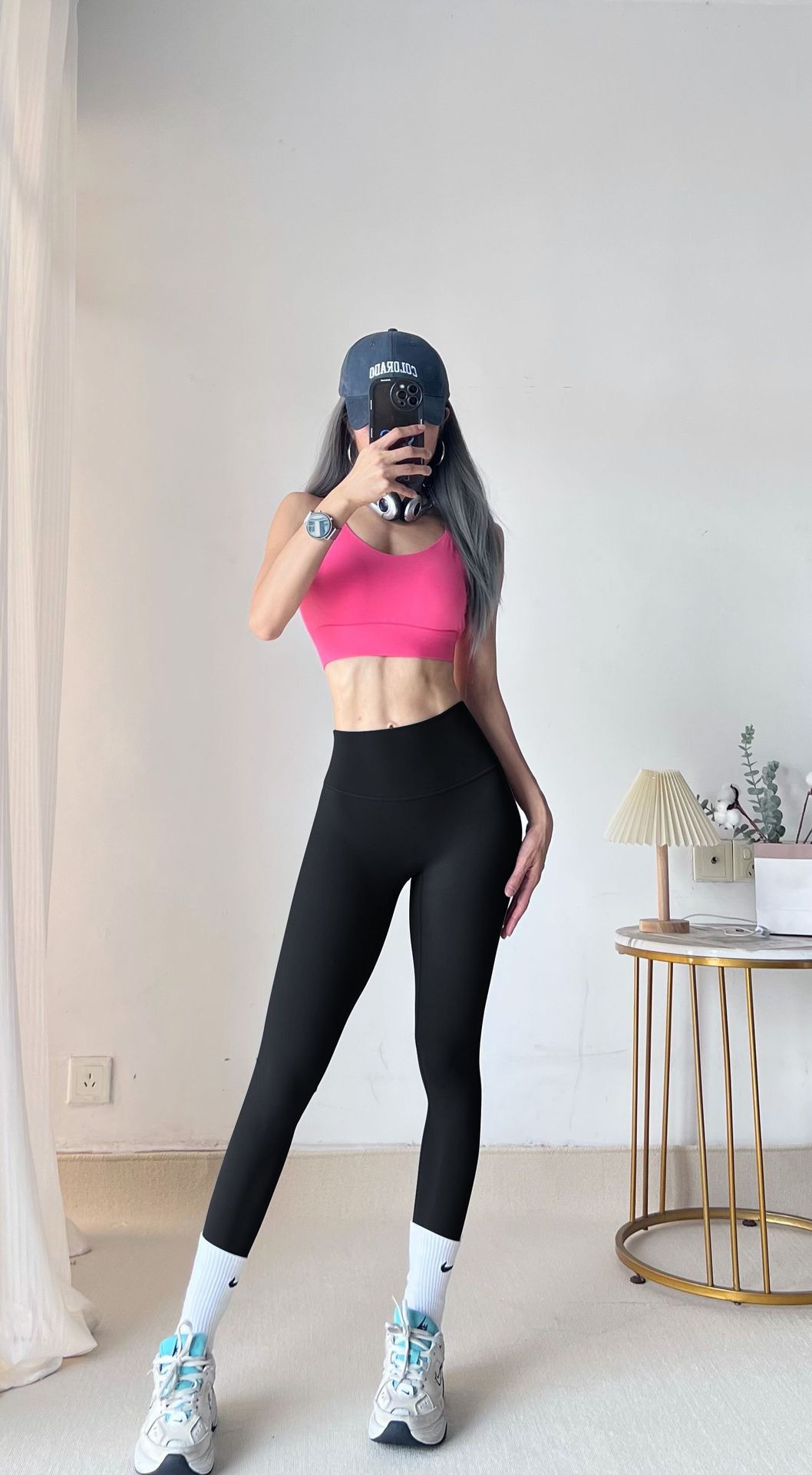 Primavera y otoño pantalones de yoga secado rápido cintura alta sin líneas embarazosas leggings de yoga entrenamiento deportivo pantalones de nueve puntos
