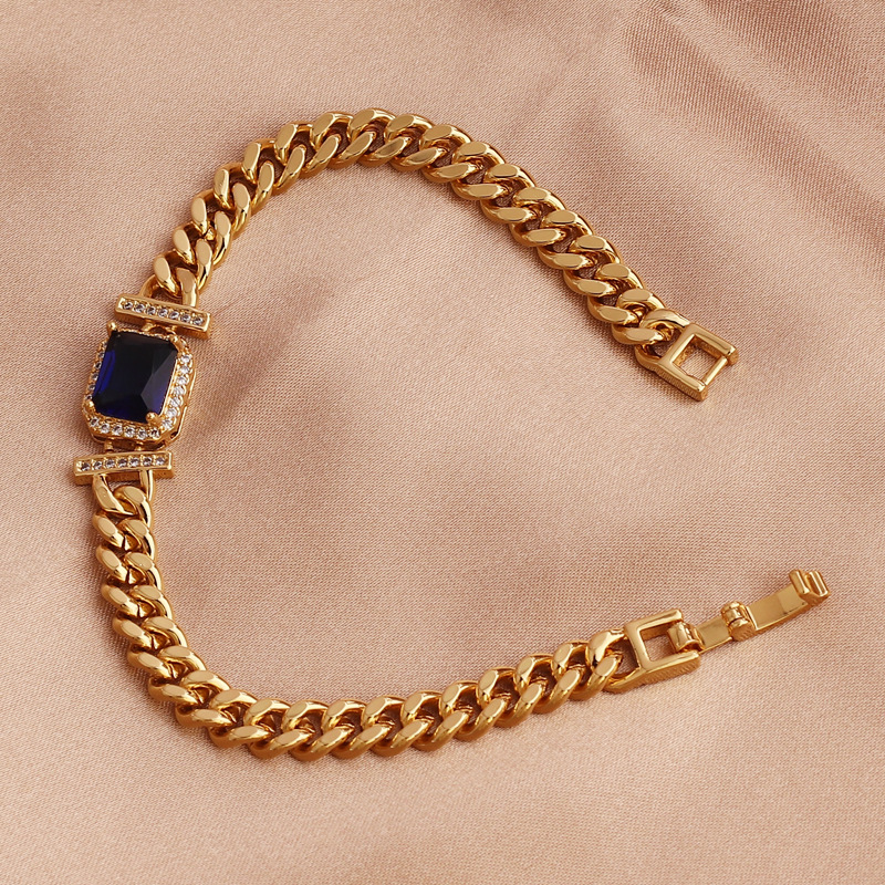 Fashion Square Copper Gold Plated Inlaid Zircon Bracelets