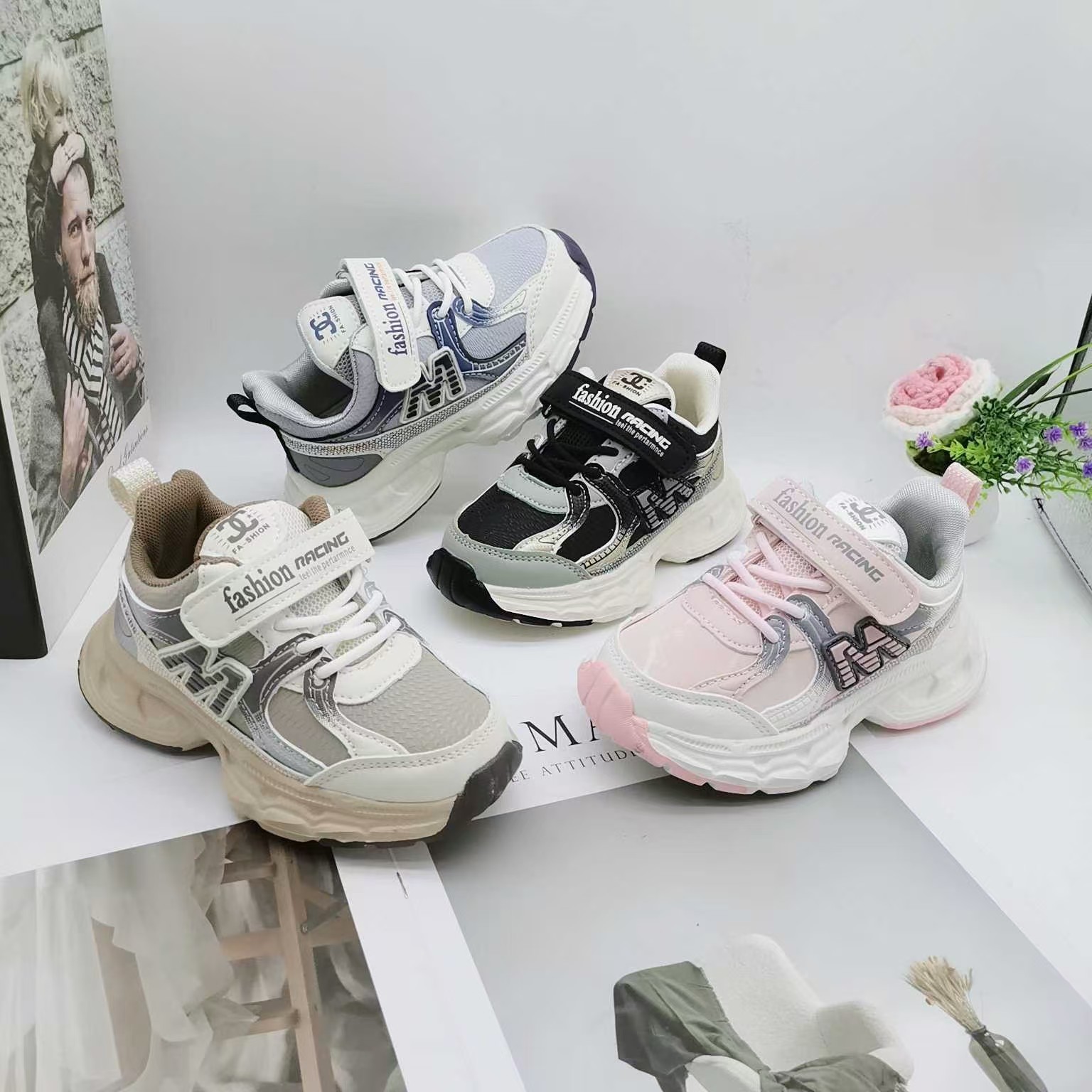 Otoño nuevo 2025 zapatos de cuero para niños y niñas zapatos deportivos para bebés zapatos de correr para niños y niñas