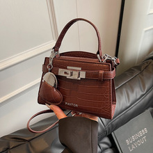 ���Q�羳����r�������ʯ�^�y�K���P����߼��Іμ�б���С����